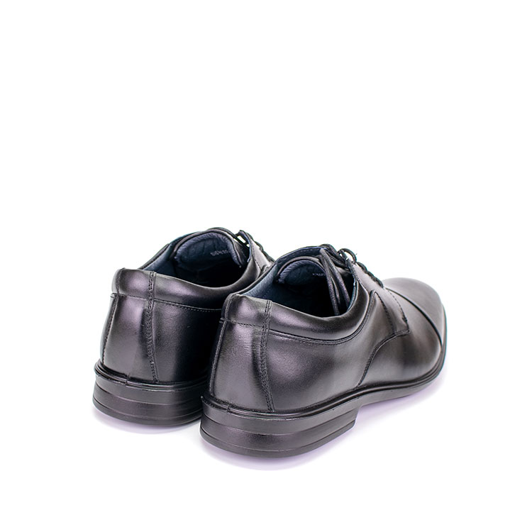  נעליים לגברים S-7304KZ15  מעור עם שרוכים בצבע שחור  SCHULTZ , עשויות מעור ברמה גבוה סוליה רכה  מהיבואן רשמי של SCHULTZ